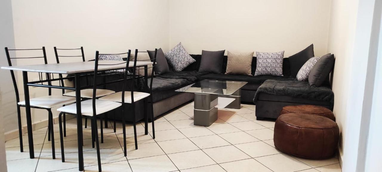 Bright Air Conditioned Apartment Near City Center マラケシュ エクステリア 写真