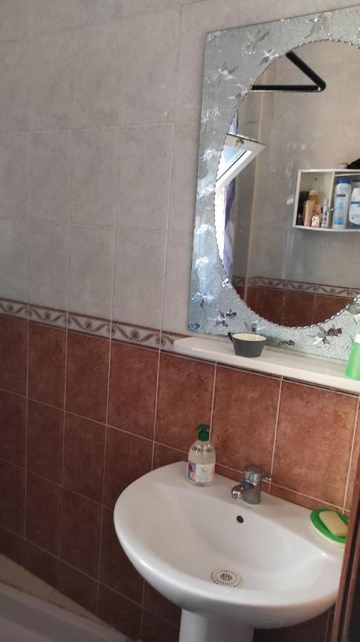 Bright Air Conditioned Apartment Near City Center マラケシュ エクステリア 写真