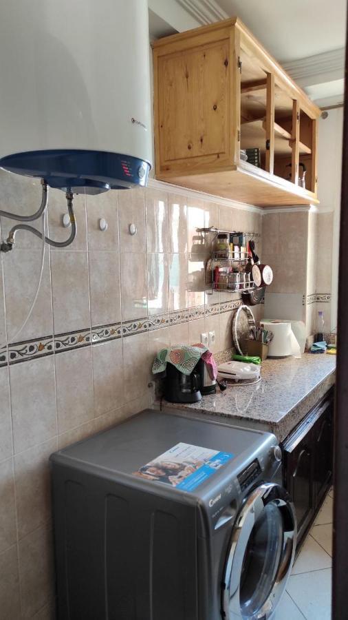 Bright Air Conditioned Apartment Near City Center マラケシュ エクステリア 写真